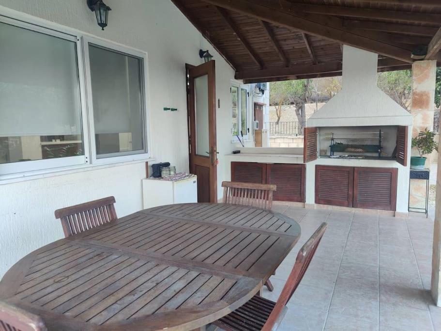 Villa In Kallepia-Luxurious Stay Paphos Exterior foto